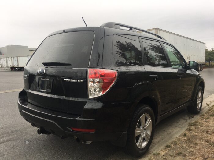 2011 Subaru Forester 5dr Wgn Auto 2.5X Convenience - Image 6