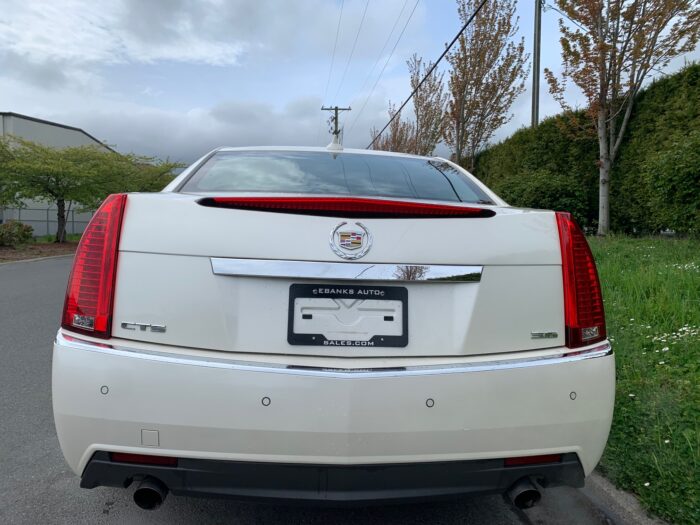 2010 Cadillac CTS Sedan - Image 8