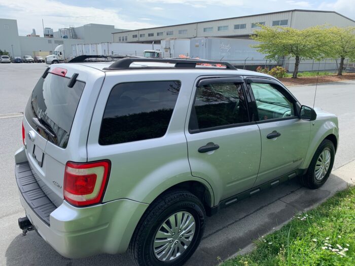 2008 Ford Escape XTL 4WD - Image 9