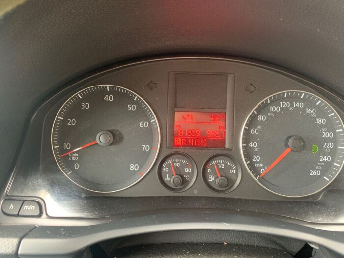 2009 Volkswagon Jetta Wagon - Image 12