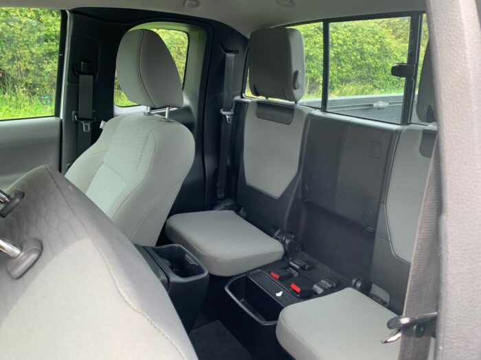 2018 Toyota Tacoma - Image 6